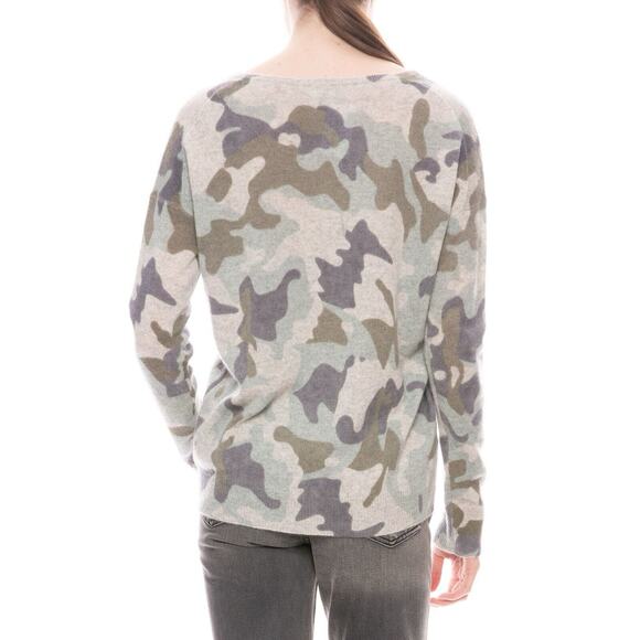 White + Warren Essentials Cashmere Camo Print Pullover V-Neck Sweater Size S - Picture 2 of 12